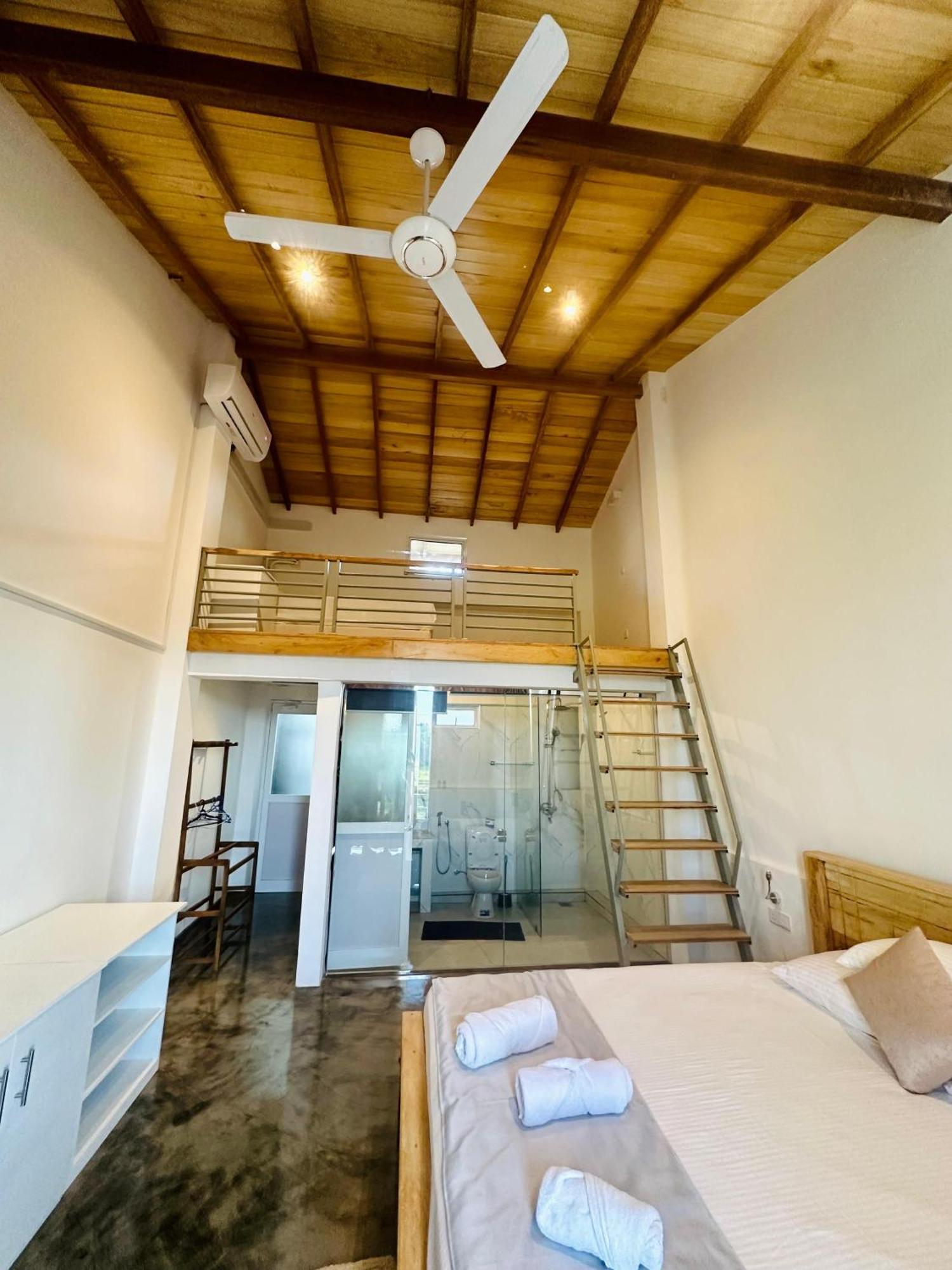 Green Edge Villa ฮิกคาดูวา ภายนอก รูปภาพ